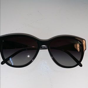 Burberry sunglasses